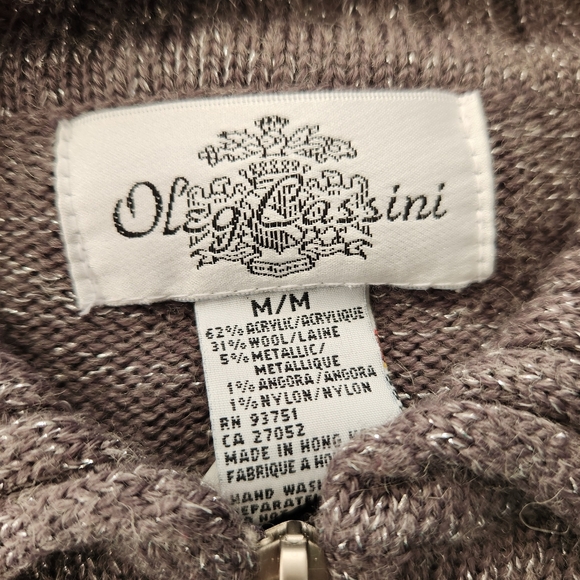 Vintage Oleg Cassini Knit Sweater • Fair Isle • Sequins & Snowflakes • Size Med - Picture 7 of 7